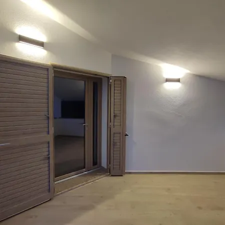 L'angolino Apartment